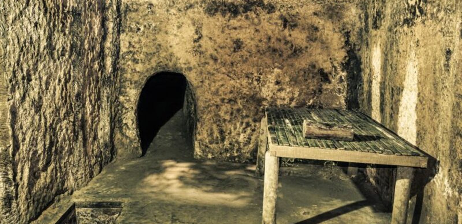 Authentic Experience in Cu Chi Tunnels
