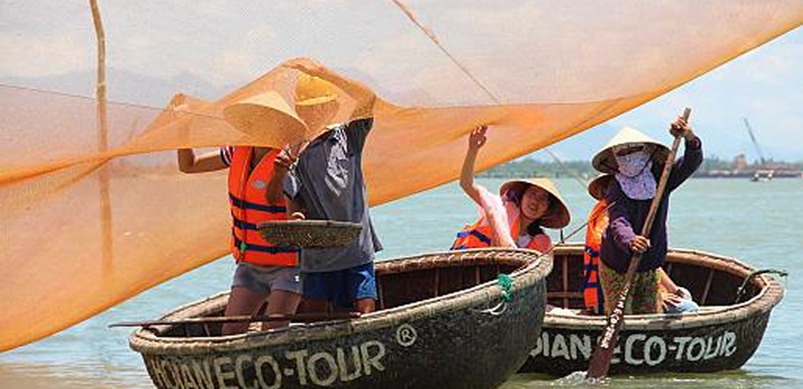 Hoi An Basket Boat Vietnam