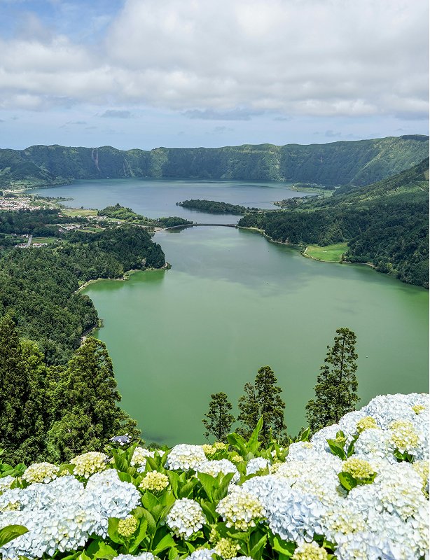 Best of Portugal with the Azores Feature