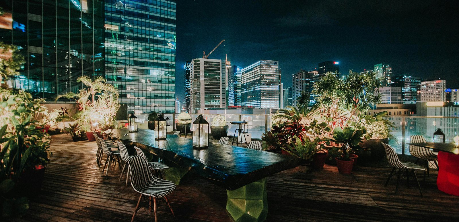 Rooftop Restaurant & Bar of Banyan Tree Bangkok