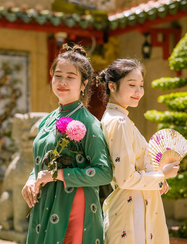 Japan Women-Only Tour Feature