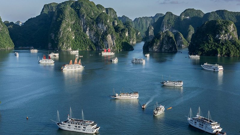 Ha Long Bay