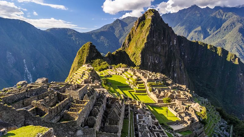 Machu Picchu Tours — The Lost City of the Incas