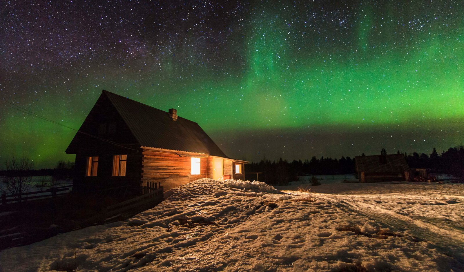 Northern Lights in Norway Best Places, Best Time & Complete Aurora Travel Guide Feature