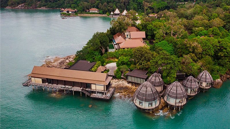 Pantai Kok — Peaceful and Scenic