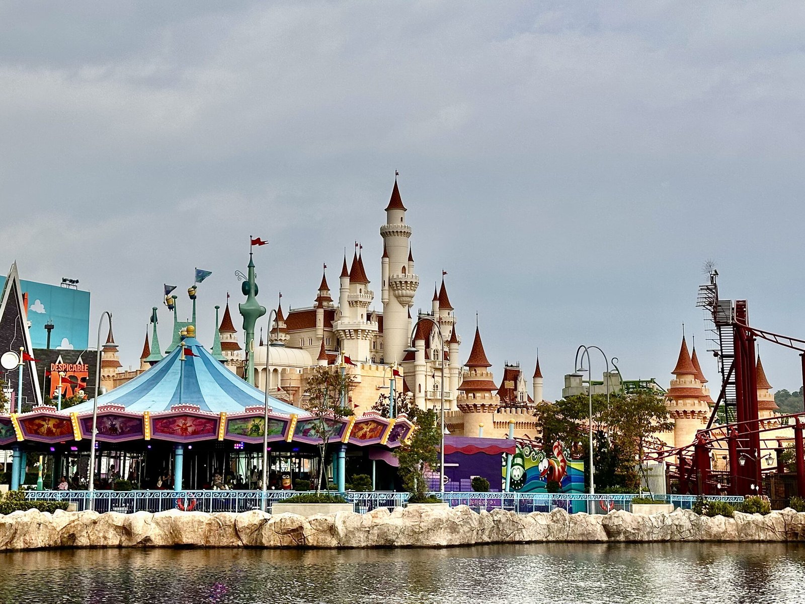 Universal Studios Singapore 2026 The Ultimate Complete Guide Feature