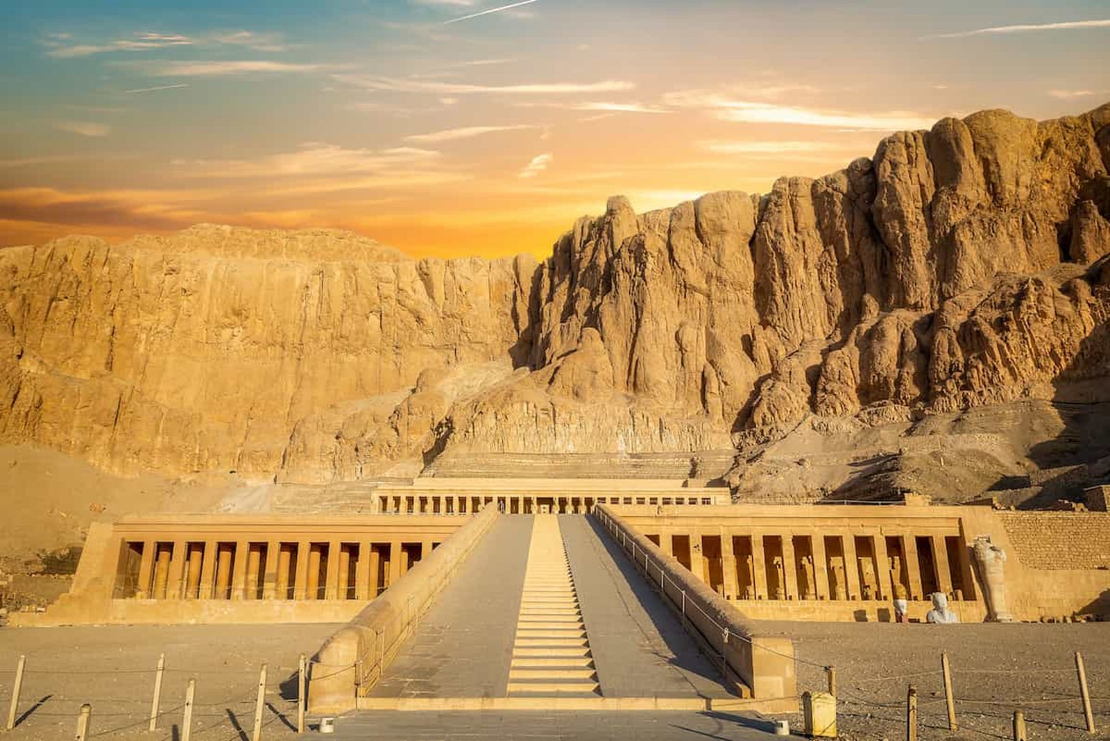 Valley of the Kings Luxor: The Ultimate Travel Guide to Egypt's Royal Tombs Feature