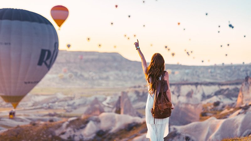 Why a Hot Air Balloon Ride in Bagan Is World Famous
